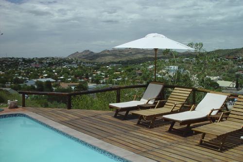 Hilltop House 003
